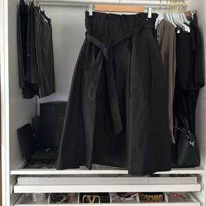 H&M Belted Skirt Size 4 Brand New With Tag